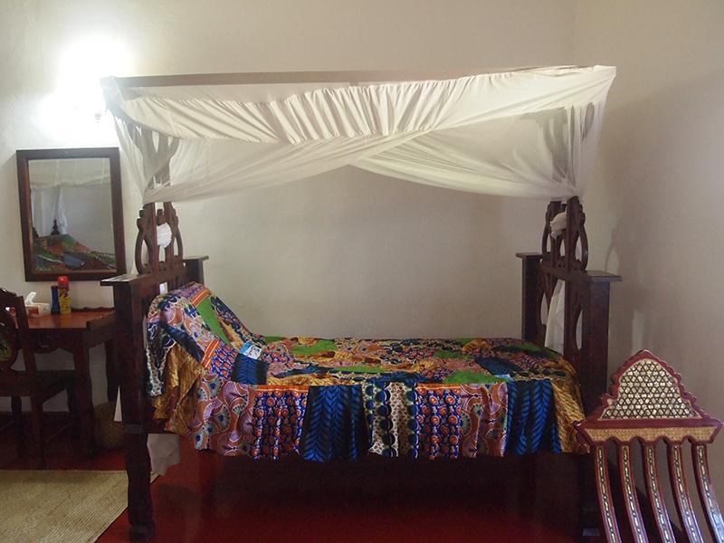 The Old Boma Hotel Mtwara Bagian luar foto